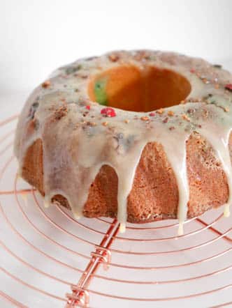 Tulband met m&m's en witte chocolade ganache | Foodaholic.nl
