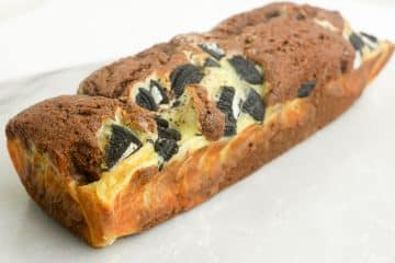 Chocoladecake met een cheesecake Oreo swirl | Foodaholic.nl