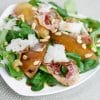 Salade met pancetta, peer en manchego | Foodaholic.nl