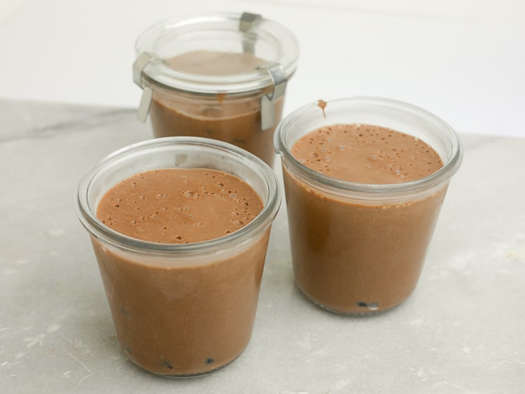 Heerlijke chocolademousse van kokosmelk | Foodaholic.nl