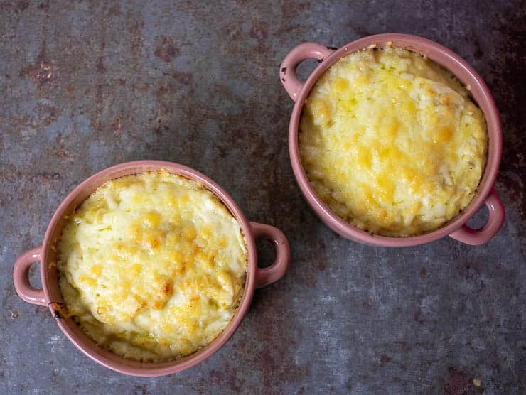 Bloemkoolpuree met kaas uit de oven | Foodaholic.nl