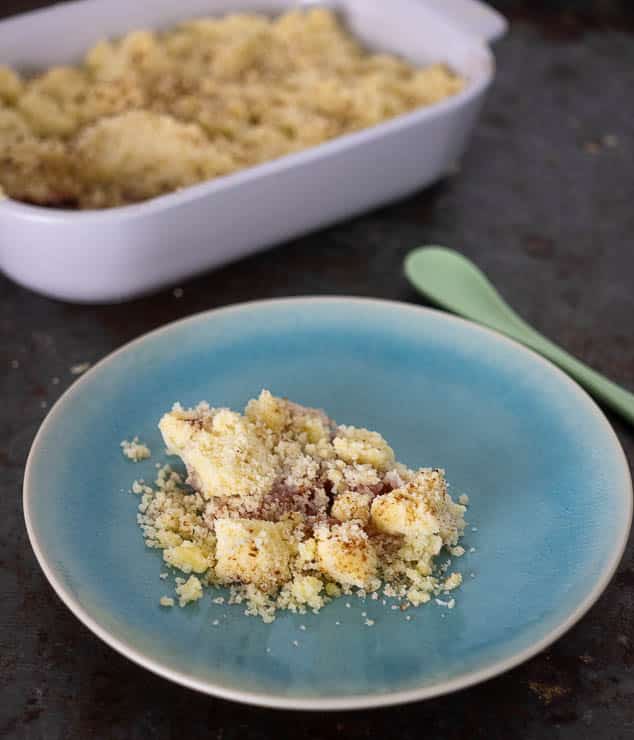 Stoofperen crumble | Foodaholic.nl