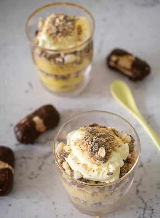 Toetje met bokkenpootjes, cake en banketbakkersroom | Foodaholic.nl