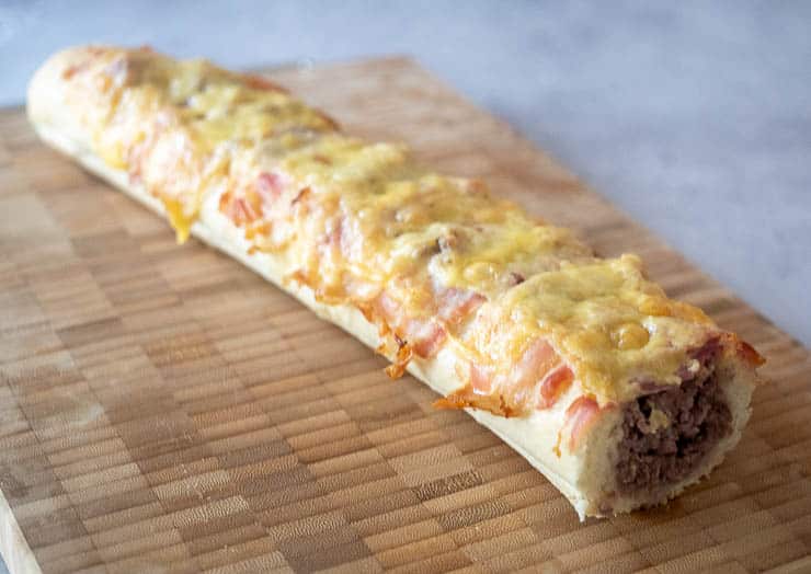 Gevuld stokbrood | Foodaholic.nl