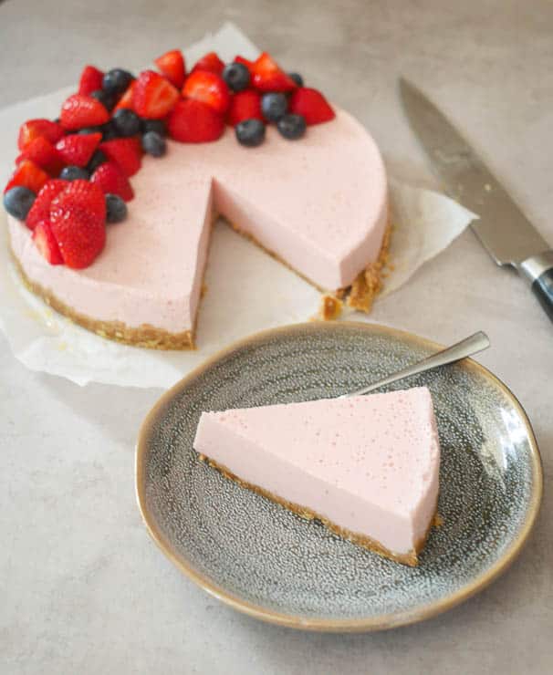 Ontbijttaart met aardbeien | Foodaholic.nl