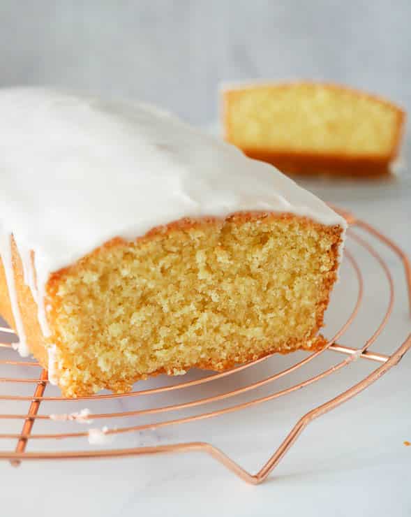 Lekker frisse citroencake | Foodaholic.nl