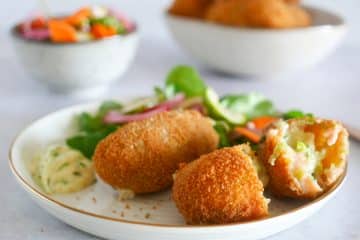 Zalmkroketjes met Parmezaanse kaas | Foodaholic.nl