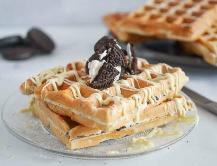 Oreo wafels met witte chocolade | Foodaholic.nl