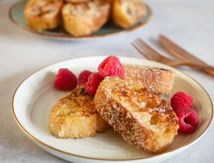 Wentelteefjes van stokbrood | Foodaholic.nl