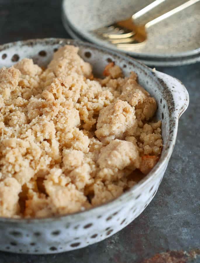 Appelcrumble met mandarijn | Foodaholic.nl