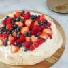 Pavlova met rood fruit