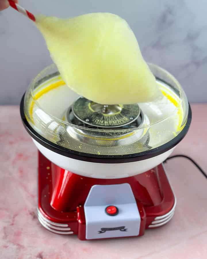 Een retro suikerspinmachine | Foodaholic.nl